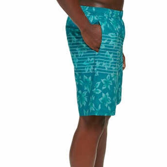 Kirkland Signature Men’s Swim Short - Picture 5 of 5